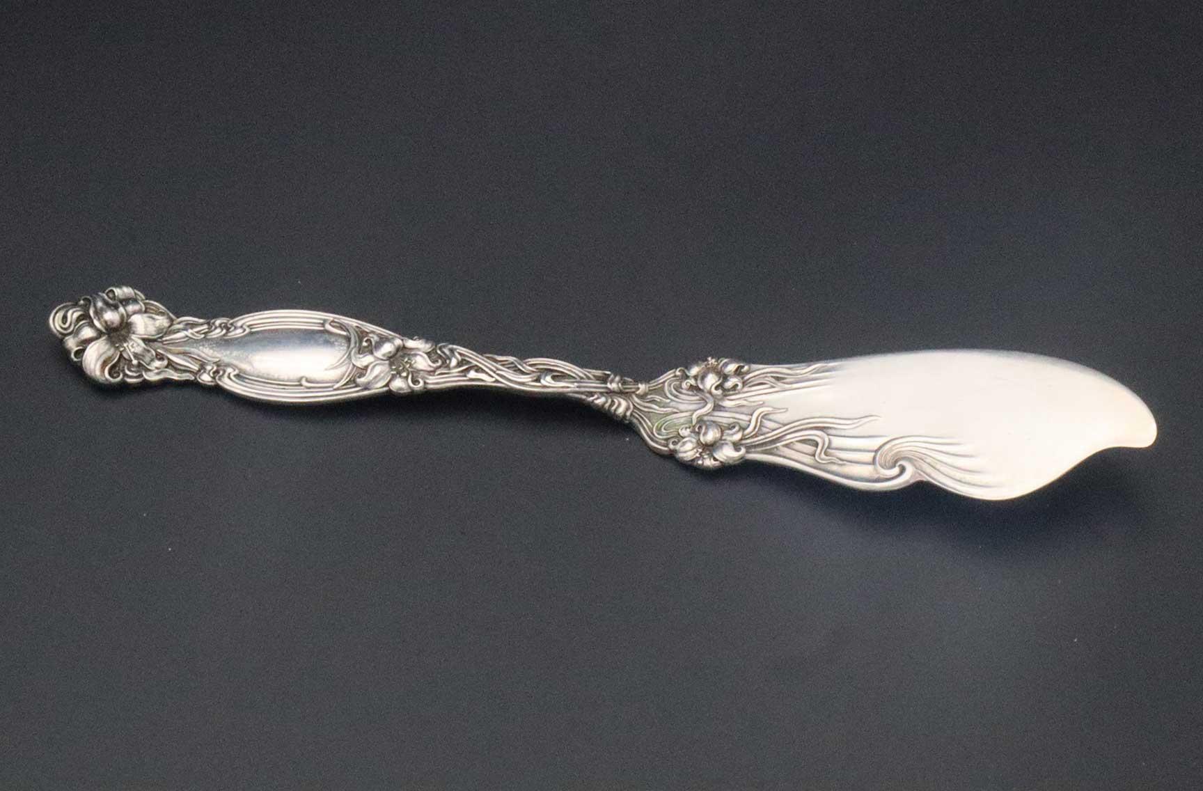 Simpson, Hall, Miller & Co. Frontenac Pattern Sterling Silver Master Butter