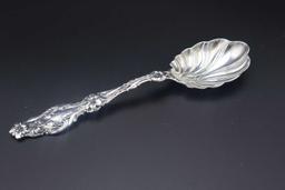 Gorham-Whiting Lily Pattern Sterling Silver Sugar Shell