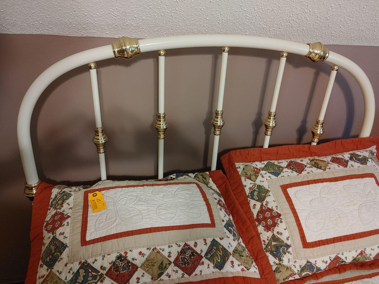 Full Size Bed w/ Headboard & Footboard