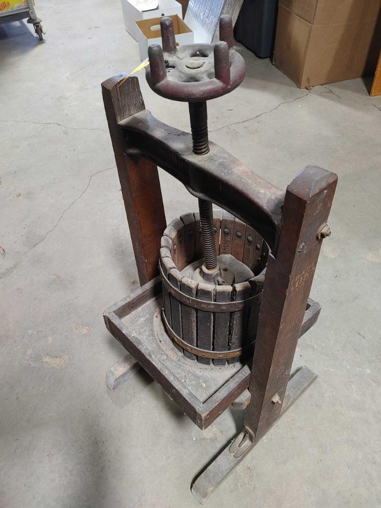 Antique #1 Grape/Fruit Press