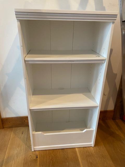 White Painted Wood Shelf Unit