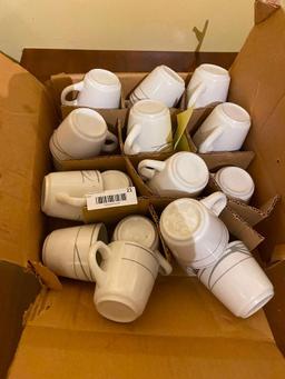 (23) Ceramic Coffee Cups