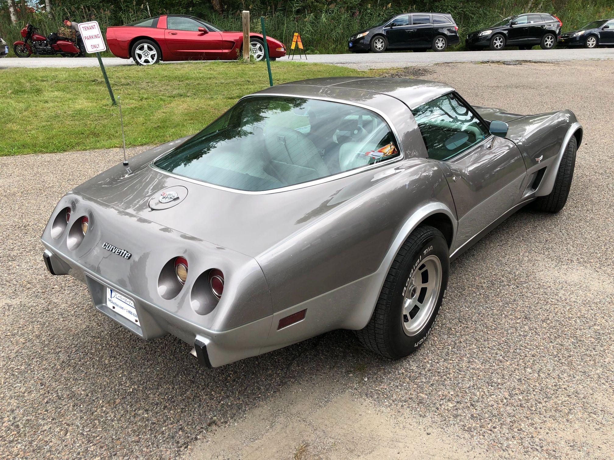 1978 Chevrolet Corvette Silver Anniversary Edition