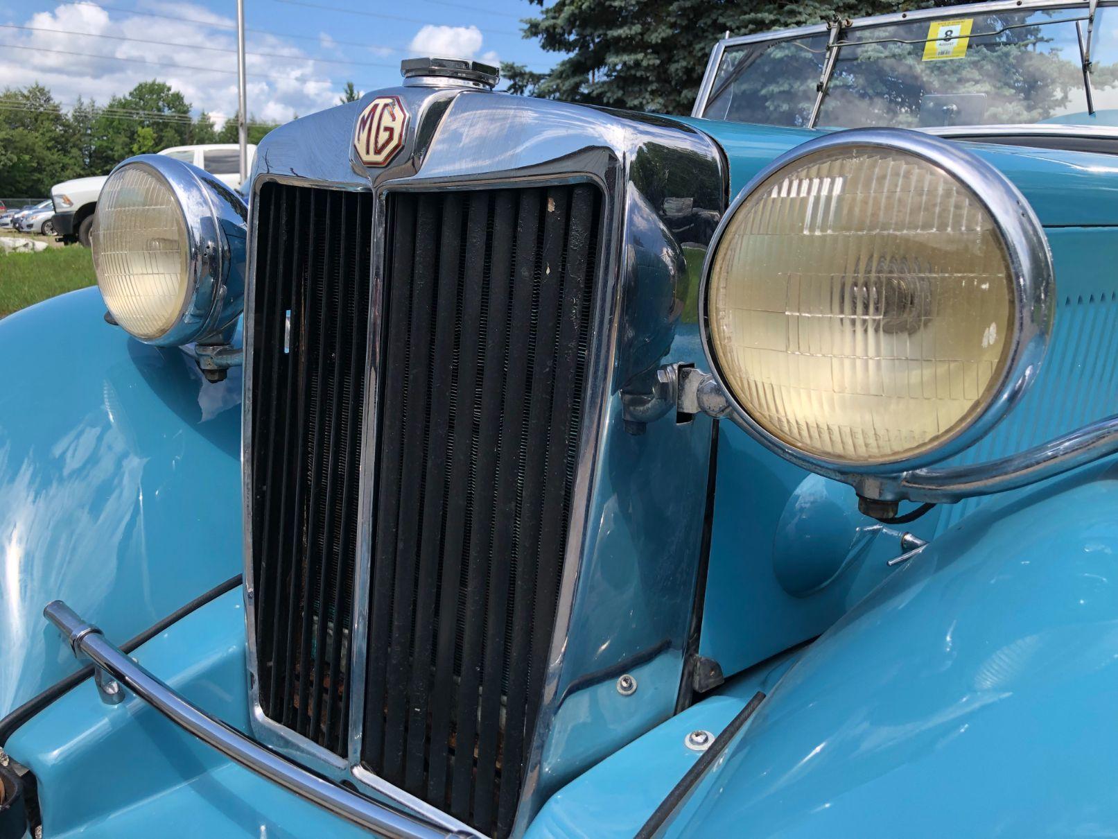 1951 MG TD 2-Door Roadster