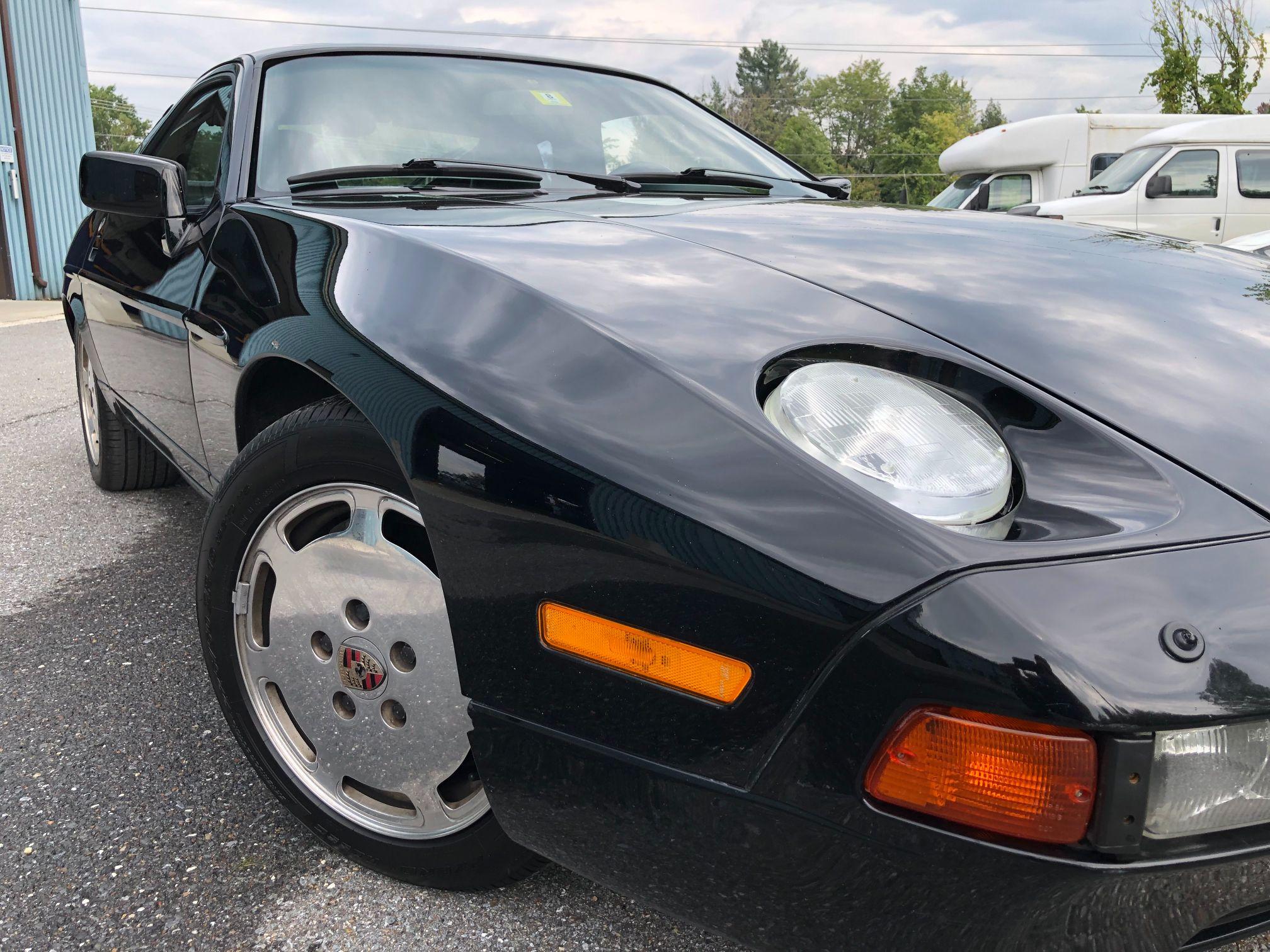 1987 Porsche 928 S4 2-Door Coupe