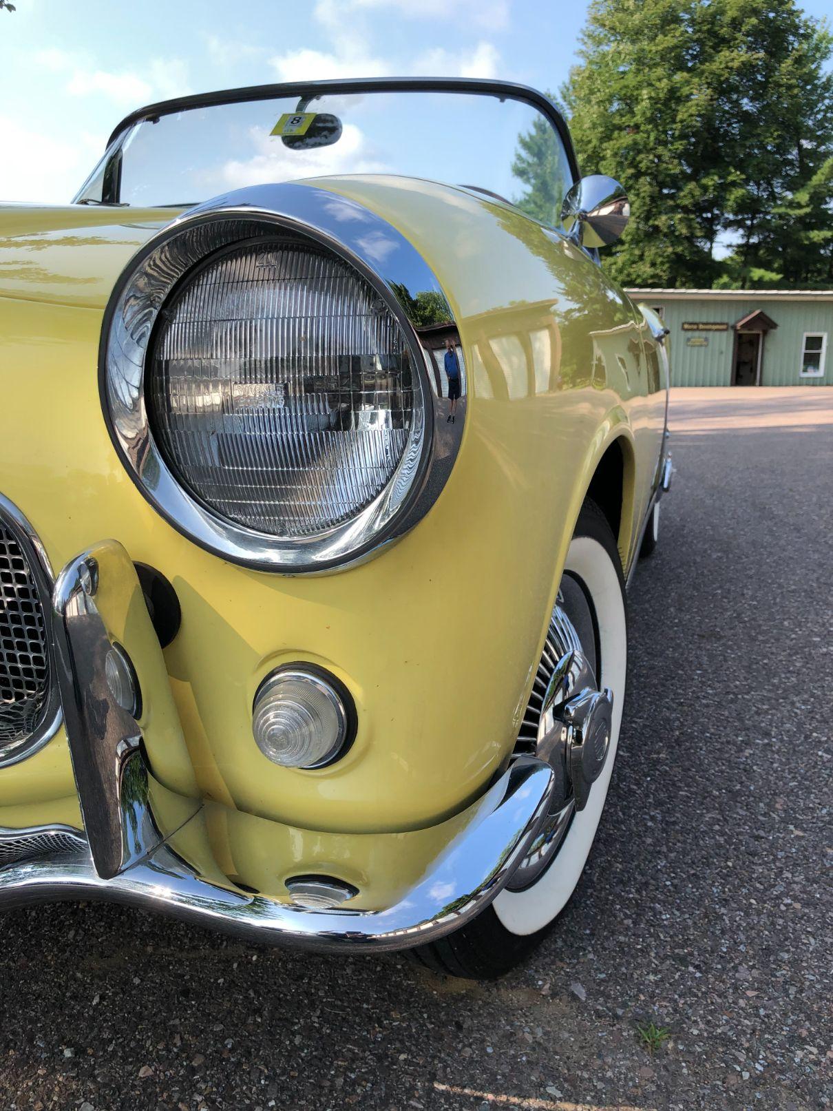 1958 Fiat 1200TV Spider 2-Door Convertible