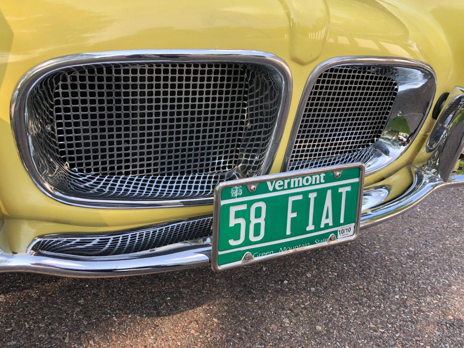 1958 Fiat 1200TV Spider 2-Door Convertible