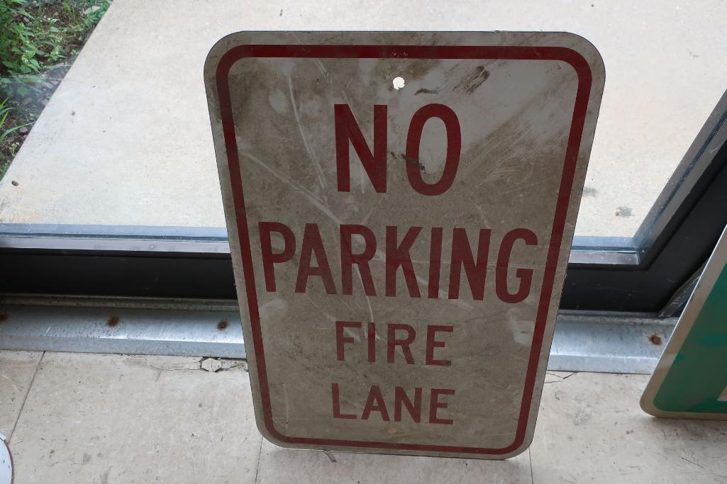 Aluminum "No Parking Fire Lane" Sign