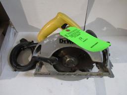 Dewalt 7 1/4" Circular Saw