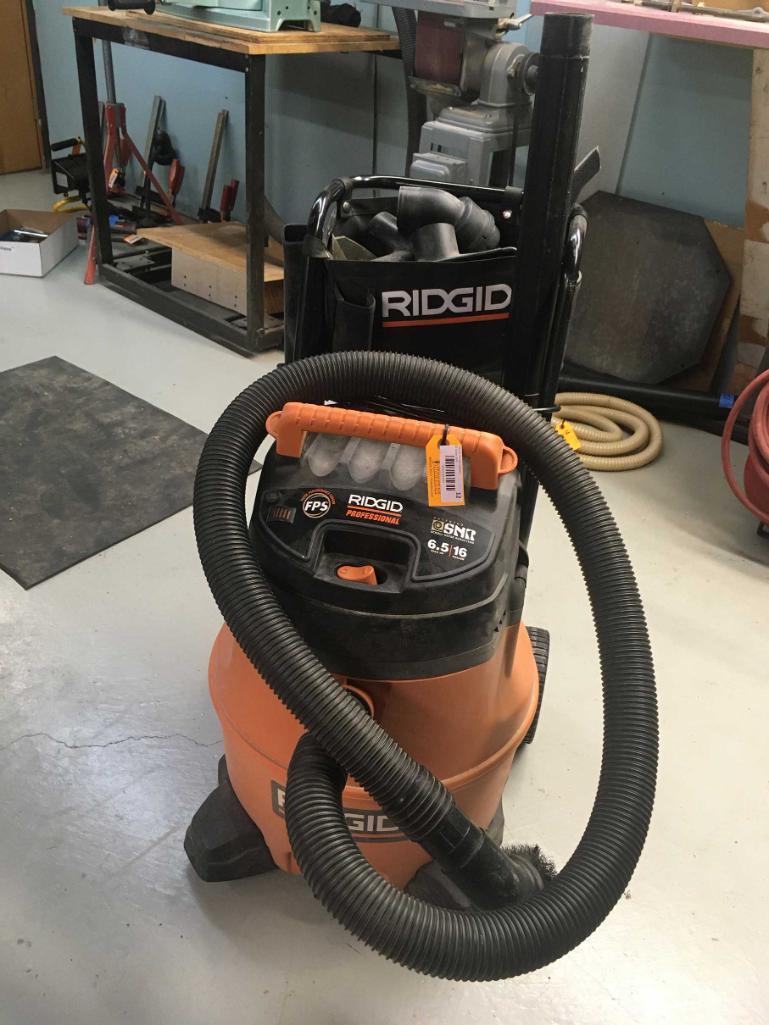 Ridgid 16 Gallon wet Dry Vac