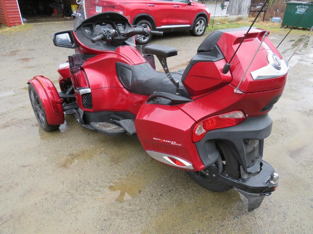 2015 Can Am Spyder RTS