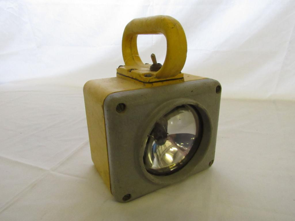 US Navy Roflan Portable Spotlight