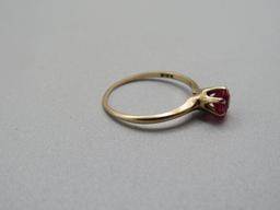 14K Yellow Gold Ring with 5mm Round Cut Ruby