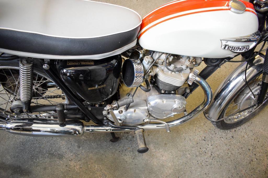 1966 Triumph Bonneville 650 Motorcycle