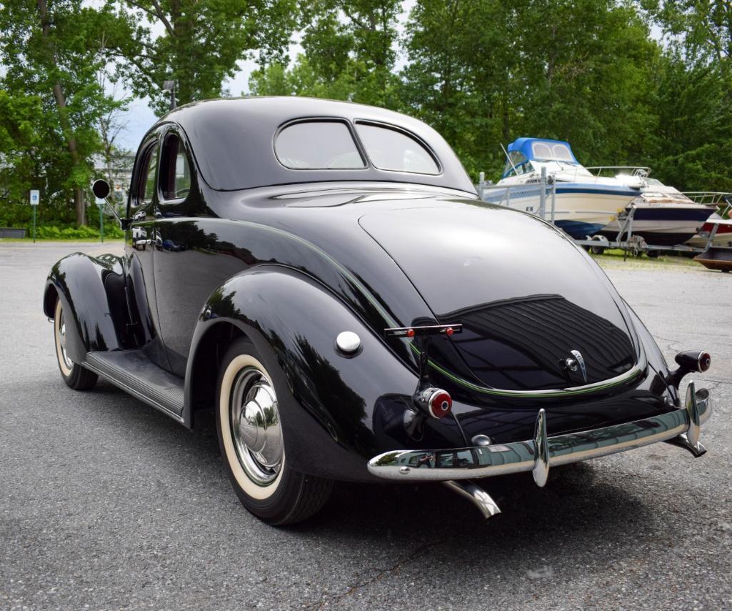 1937 Ford Coupe