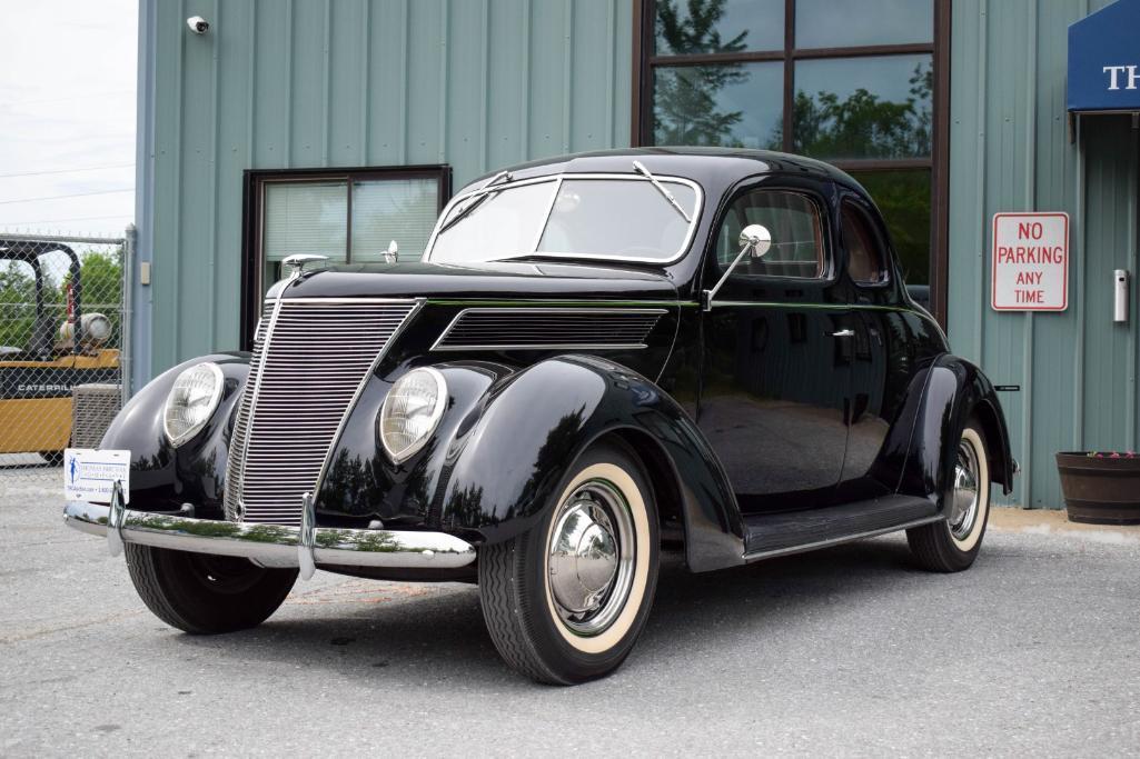 1937 Ford Coupe