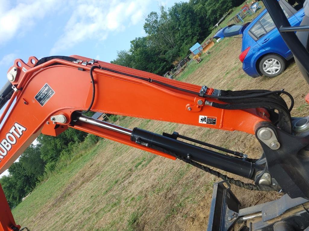 Kubota KX040-4 Excavator w/ Hydraulic Thumb & 2 Way Floating Angle Blade