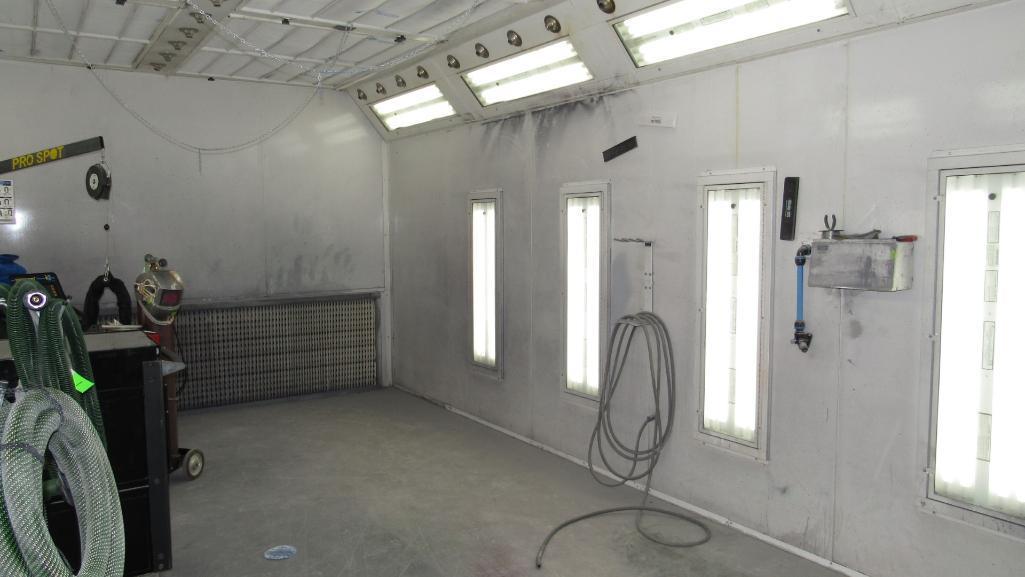 Ameri-Cure Paragon 2m Down Draft Paint Booth