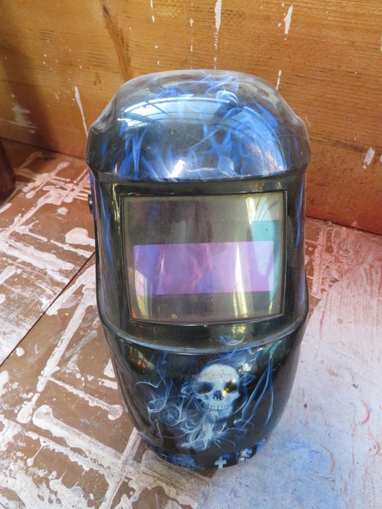 Arc One Auto Shade welding Helmet