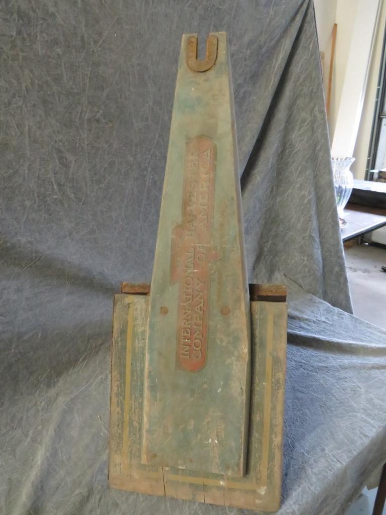 Antique Painted Wood International Harvester Part / Sign