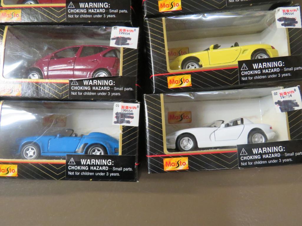 (9) Maisto Motorized Diecast Cars