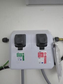 Signet 2 Unit Detergent/Sanitizer Dispenser