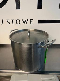 NFS Update SPS 20 qt. Stainless Steel Stockpot