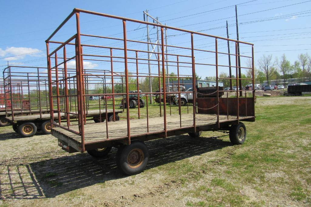 Bale King Hay Wagon