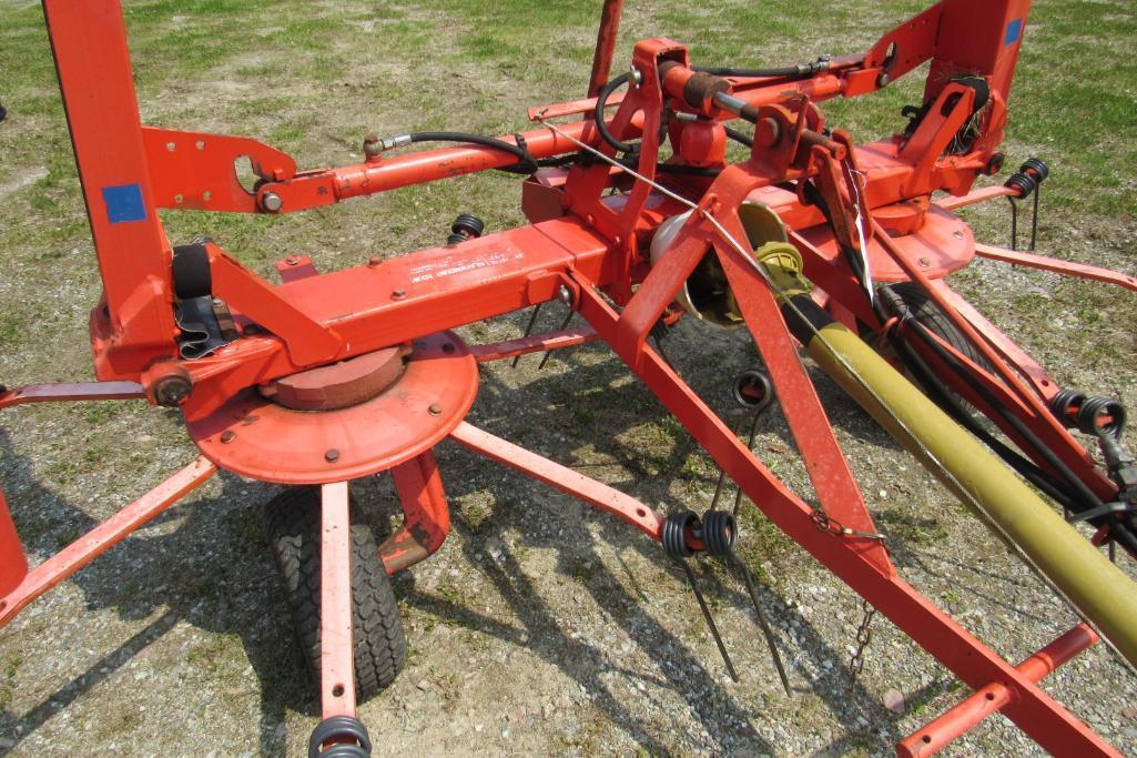 Kuhn Model GF5202THA Tedder