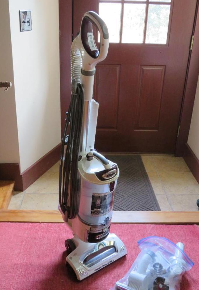 Vacuum Cleaner