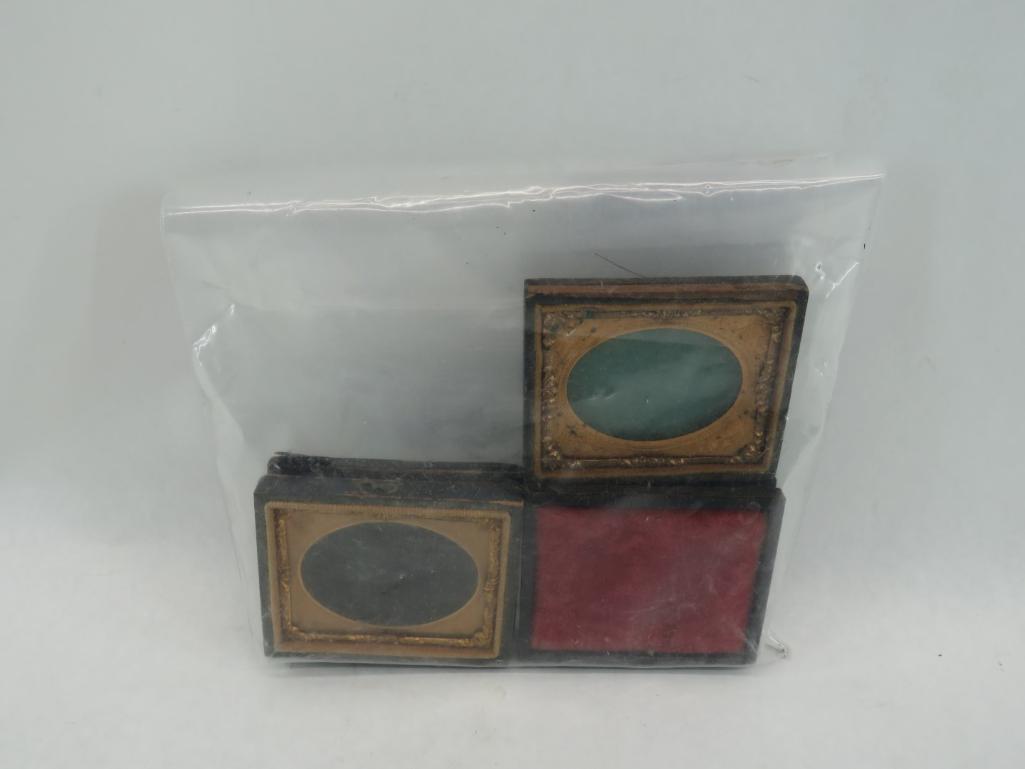 Early Pocket Photographs in Cases