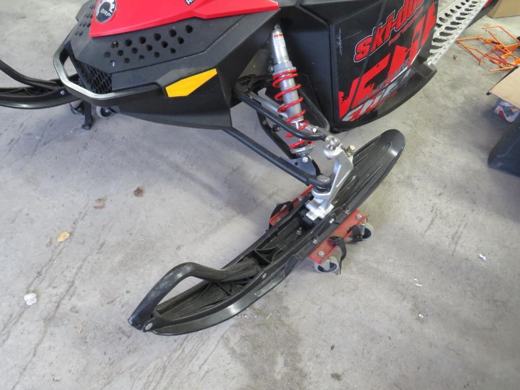 2011 Ski-Doo Renegade 800 E-Tec Snowmobile