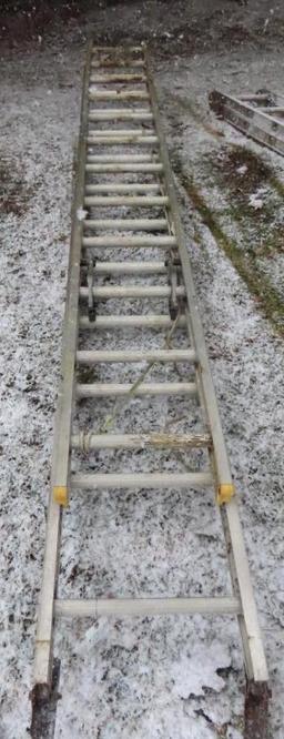 Louisville 24' Aluminum Extension Ladder