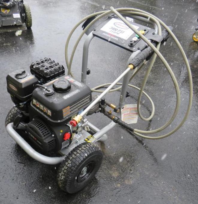 Simpson 3400 PSI Gas Pressure Washer