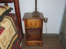 1-Drawer Pine Nightstand