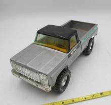 Nylint Pickup Truck w/ White Advertising