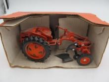 ERTL Scale Models Diecast Allis Chalmers "G" Tractor