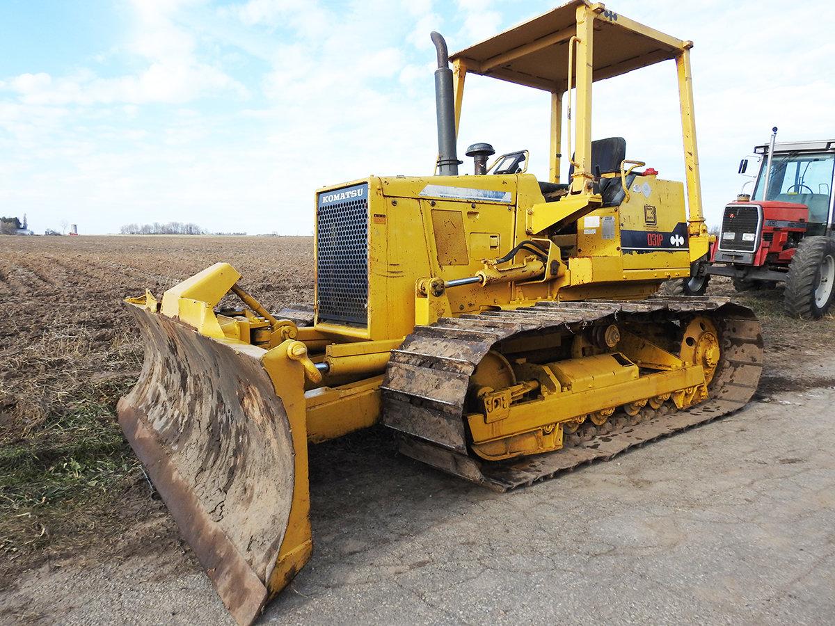 Komatsu D31P-18 Dozer