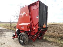 Gehl 2680 Round Baler