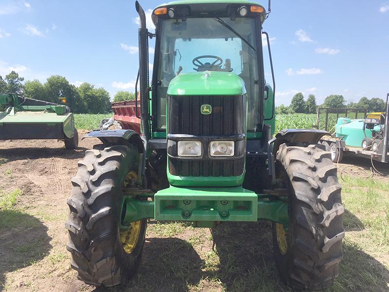 John Deere 7330