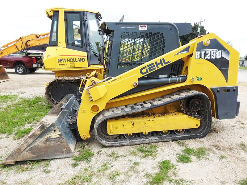 Gehl RT250 Skid Steer