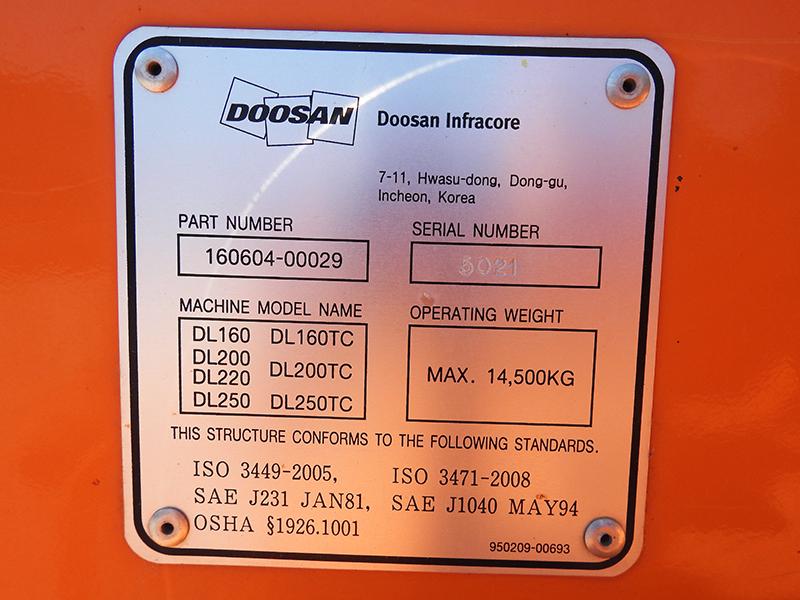 2011 Doosan DL220
