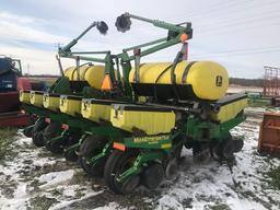 John Deere 1760 12 Row MaxEmerge Planter