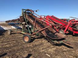 Lockwood Potato Bin Piler w/ transport