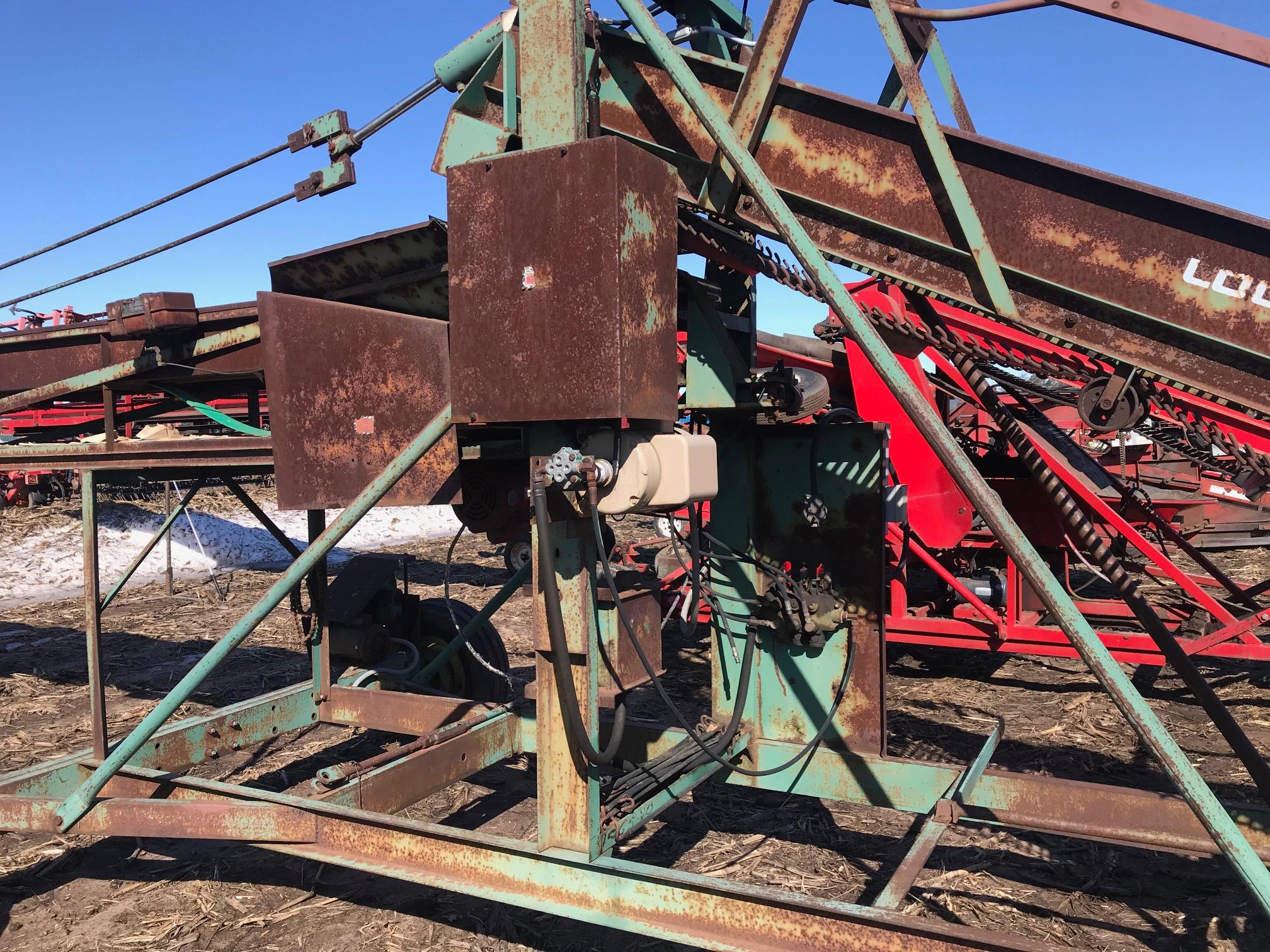 Lockwood Potato Bin Piler w/ transport