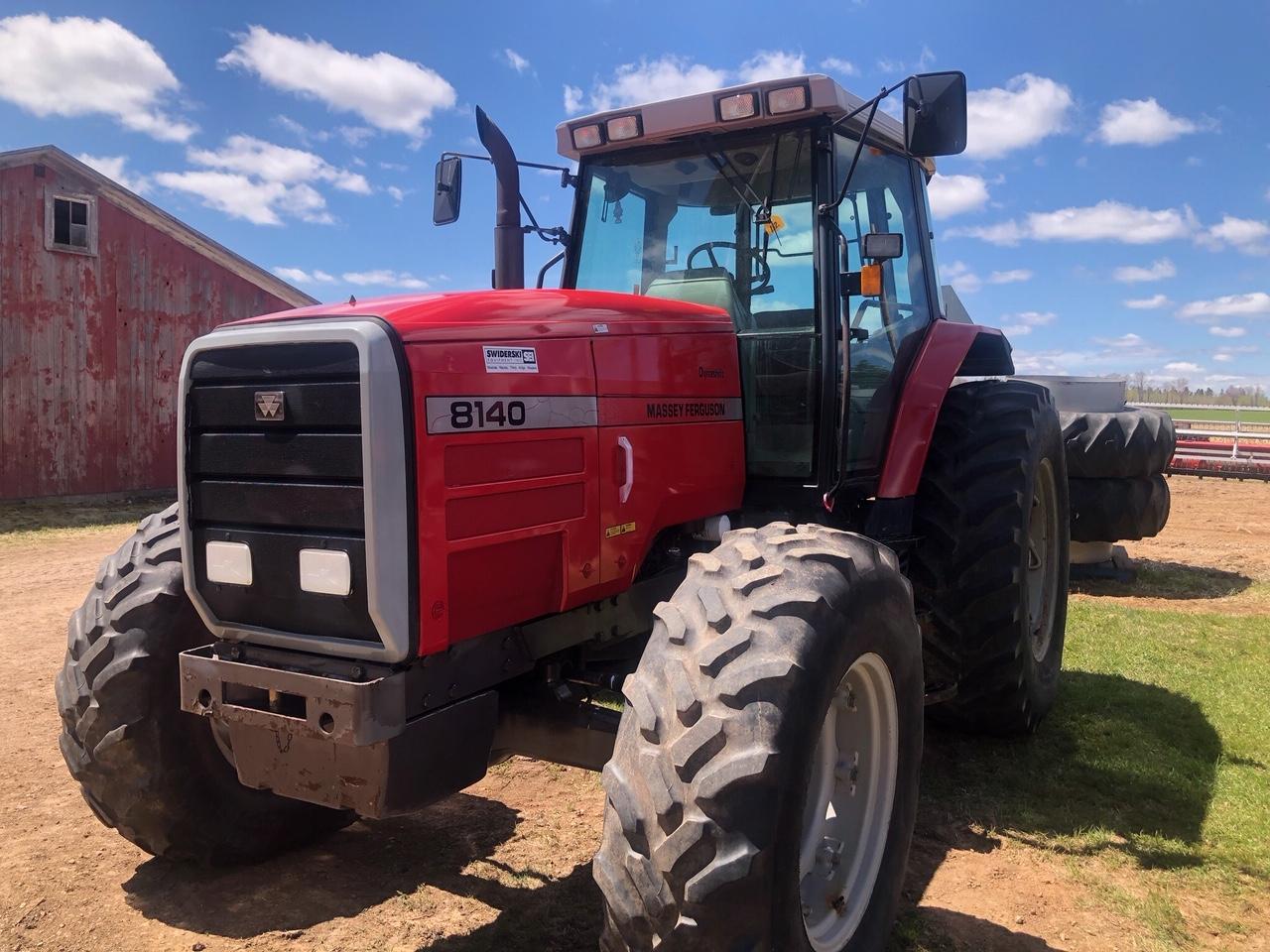 8140 Massey Ferguson Tractor