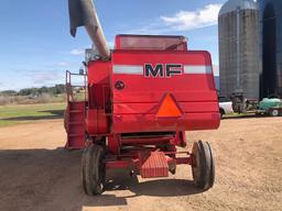 Massey Ferguson 550 Combine