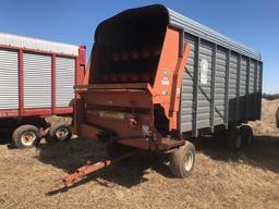 Meyers 500 TSS Self-Unloading Wagon