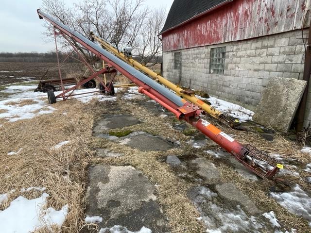 Feterl 50ft Auger w/ Transport