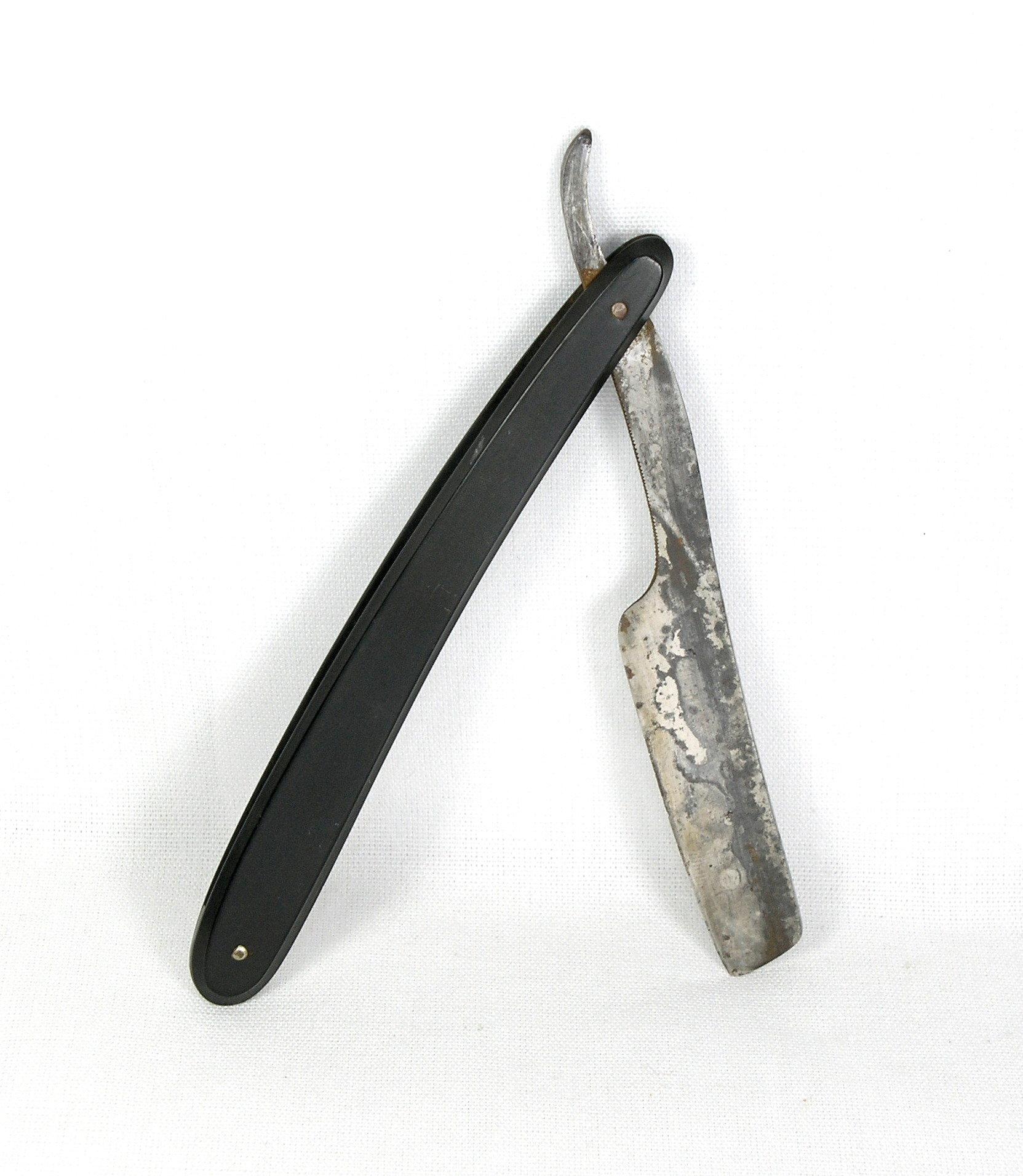 The MAB. Rd. straight razor. Small 5 1/4" overall length classifies as a "m